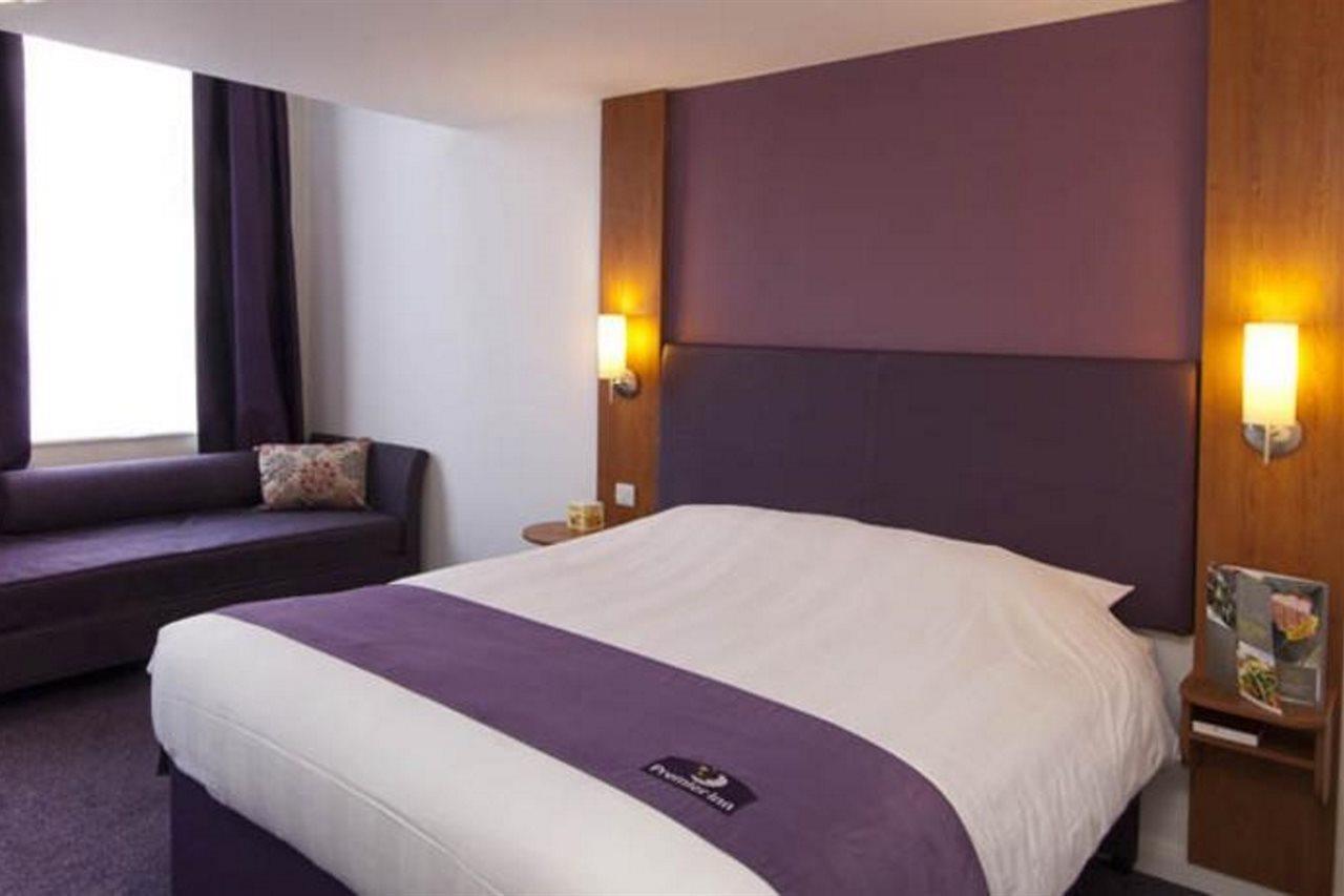 Premier Inn Bristol City Centre King Street Εξωτερικό φωτογραφία