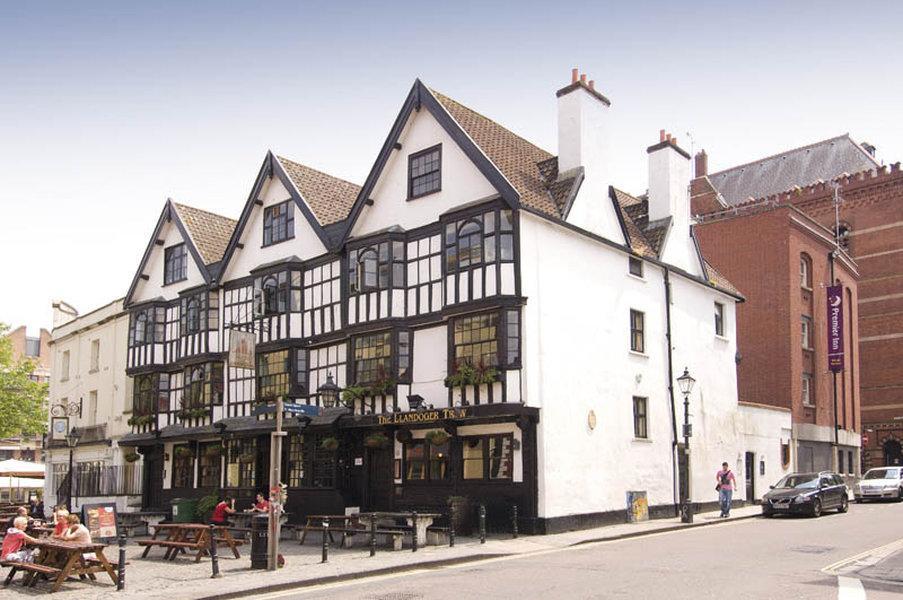Premier Inn Bristol City Centre King Street Εξωτερικό φωτογραφία